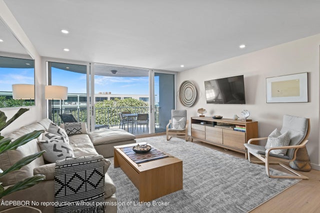 4 of 49 - 2295 S Ocean Boulevard #424, Palm Beach, FL