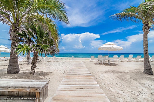 1 of 24 - 139 Sunrise Avenue #4090, Palm Beach, FL