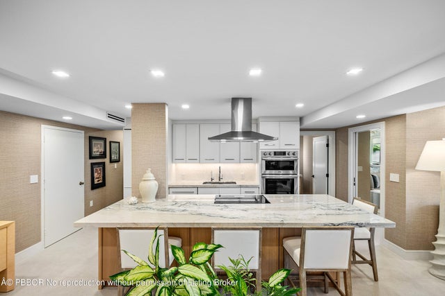 4 of 22 - 2773 S Ocean Boulevard #2060, Palm Beach, FL