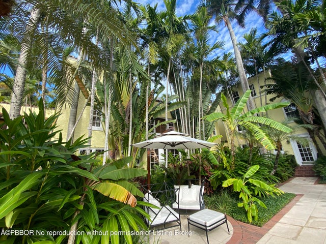 5 of 42 - 301 Australian Avenue #306, Palm Beach, FL