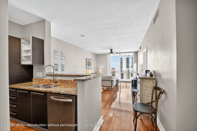 2 of 36 - 550 Okeechobee Boulevard #821, West Palm Beach, FL