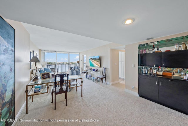 3 of 19 - 1801 S Flagler Drive #1206, West Palm Beach, FL