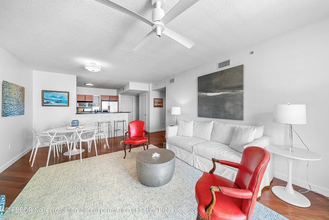 5 of 48 - 1551 N Flagler Drive #1012, West Palm Beach, FL