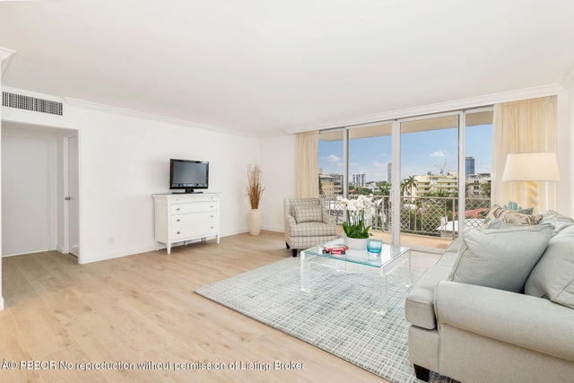 5 of 21 - 354 Chilean Avenue #6c, Palm Beach, FL