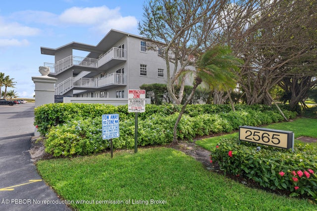 2565 S Ocean Boulevard #118, Palm Beach