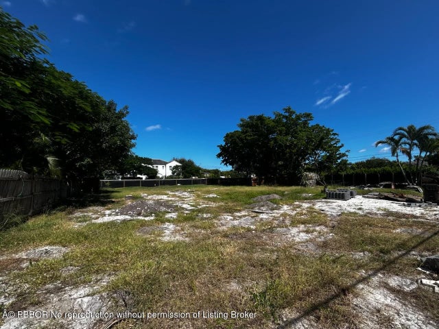 200 Miramar Way, West Palm Beach