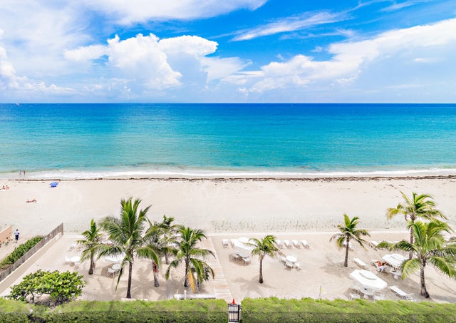 3 of 22 - 139 Sunrise Avenue #211, Palm Beach, FL