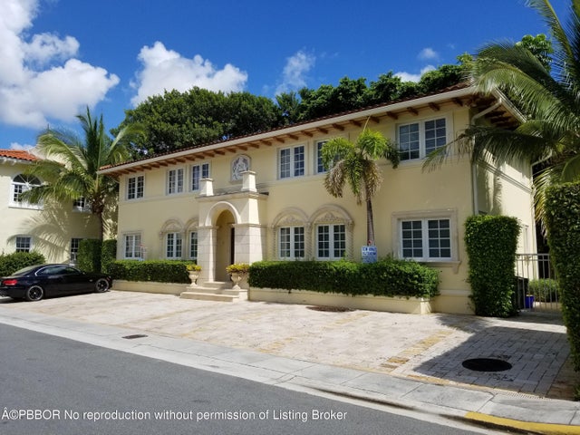 1 of 13 - 251 Oleander Avenue #4, Palm Beach, FL