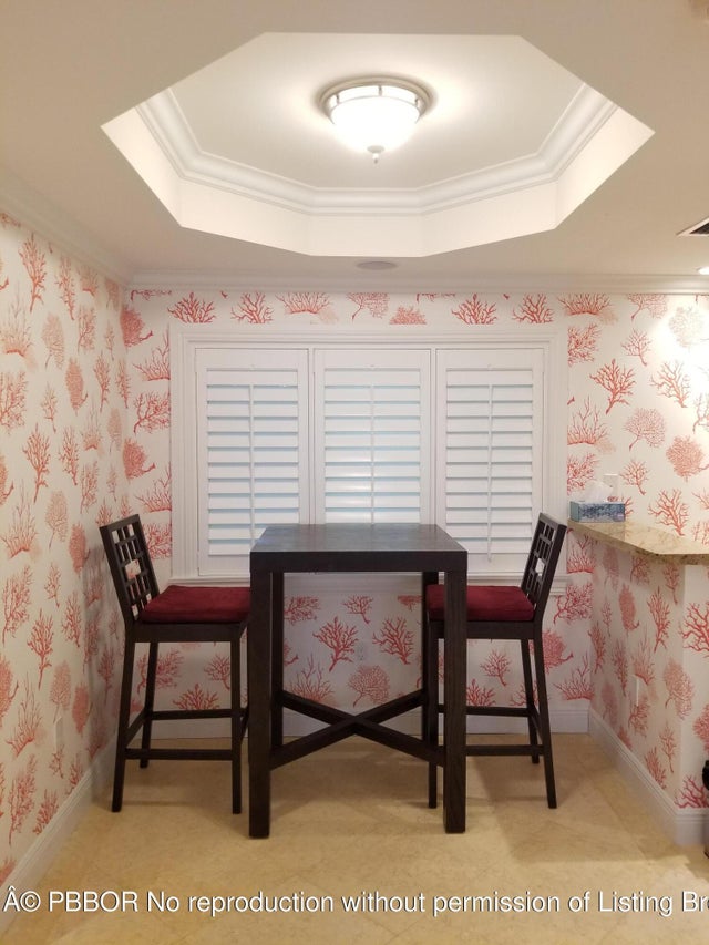5 of 13 - 251 Oleander Avenue #4, Palm Beach, FL