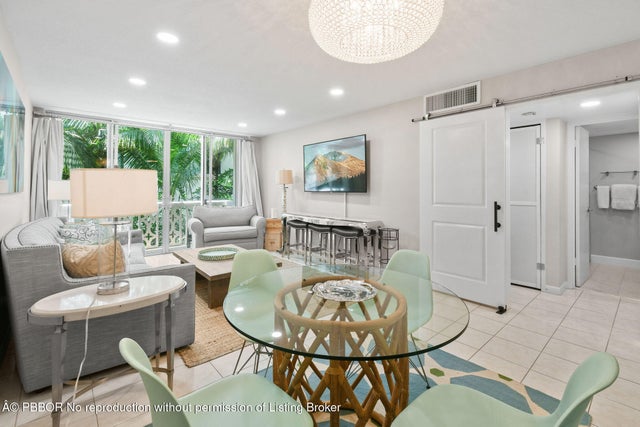 5 of 23 - 227 Brazilian Avenue #2h, Palm Beach, FL