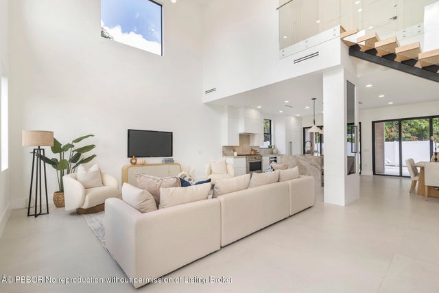 5 of 44 - 363 31st Court, West Palm Beach, FL