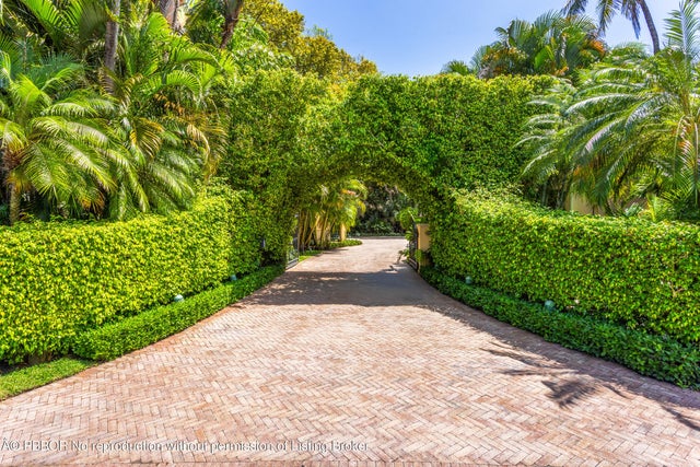 5 of 42 - 226 Via Las Brisas, Palm Beach, FL