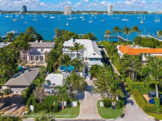 1246 N Lake Way, Palm Beach