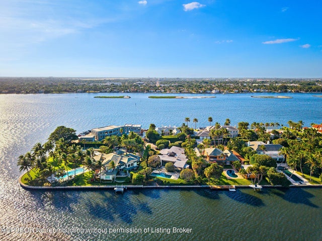 2 of 31 - 748 Island Drive, Palm Beach, FL