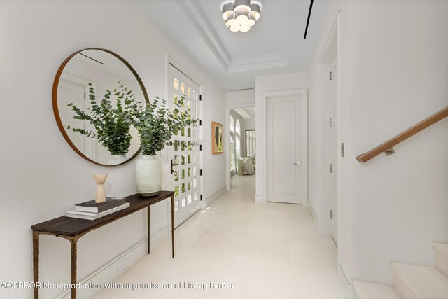 4 of 32 - 422 Australian Avenue, Palm Beach, FL