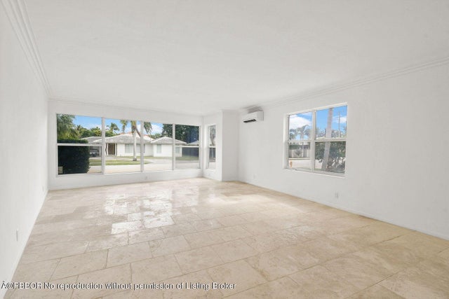 5 of 33 - 2301 N Lakeside Drive, Lake Worth, FL