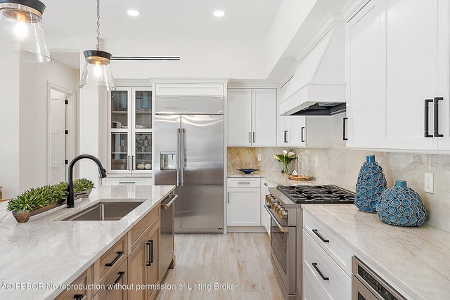 4 of 51 - 325 Fairway N, Tequesta, FL
