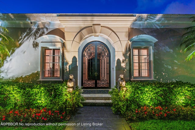 4 of 50 - 710 N County Road, Palm Beach, FL