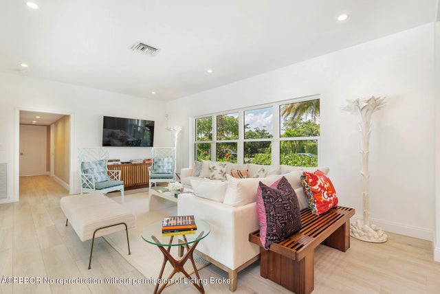 5 of 24 - 215 Cortez Road, West Palm Beach, FL
