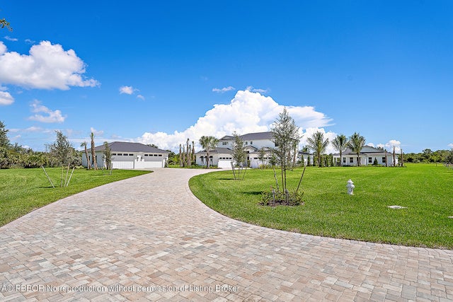 1 of 52 - 19505 Se Turnbridge Drive, Jupiter, FL