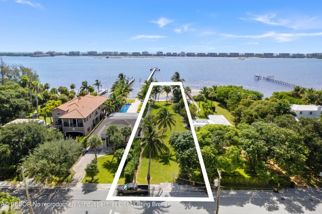 1 of 10 - 826 S Lakeside Drive, Lake Worth, FL