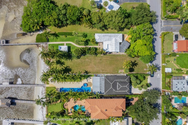 3 of 10 - 826 S Lakeside Drive, Lake Worth, FL