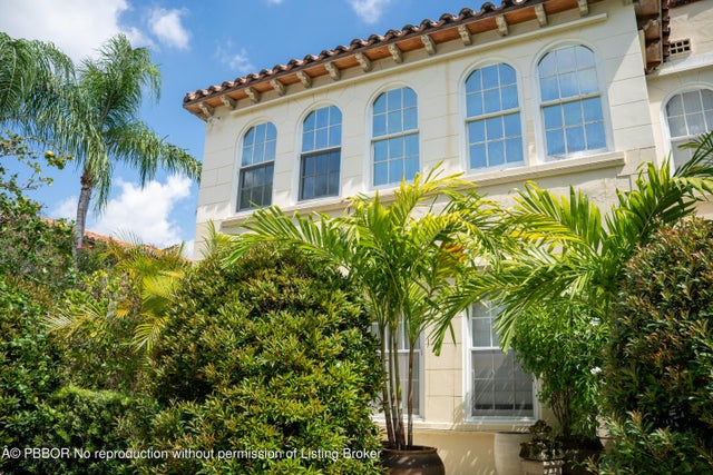 3 of 5 - 223 Seminole Avenue, Palm Beach, FL