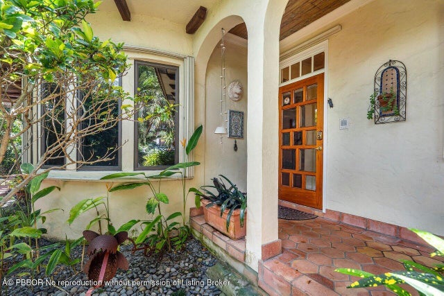 3 of 22 - 326 S Atlantic Drive, Lake Worth, FL