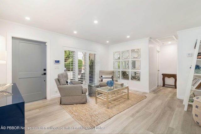 4 of 40 - 301 Edgewood Drive, West Palm Beach, FL