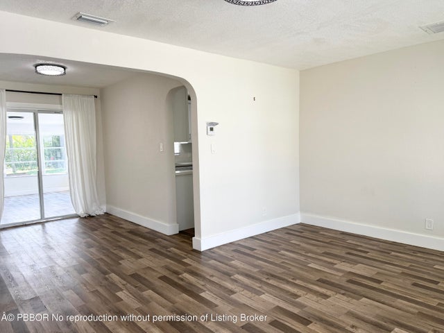 5 of 25 - 121 Auburn Drive, Lake Worth Beach, FL