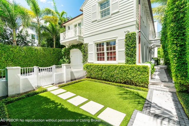 2 of 48 - 449 Australian Avenue, Palm Beach, FL