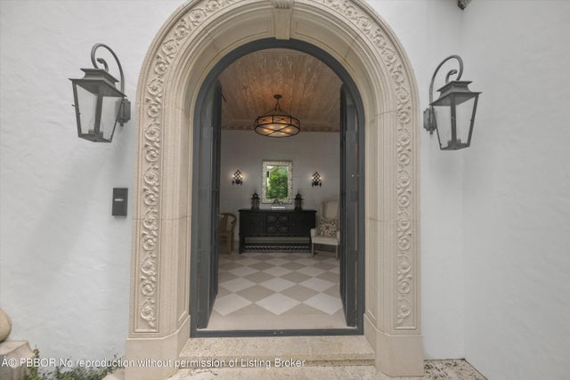 3 of 44 - 167 Everglade Avenue, Palm Beach, FL