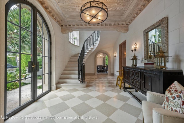 4 of 44 - 167 Everglade Avenue, Palm Beach, FL