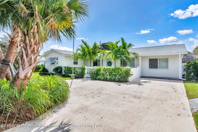 2 of 33 - 1860 Arabian Road W, West Palm Beach, FL