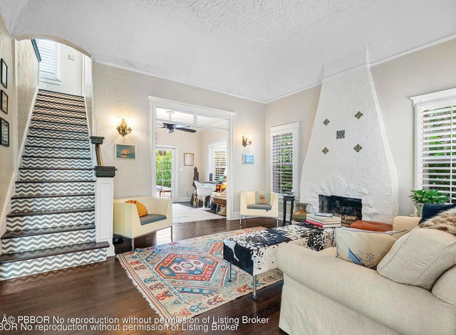 5 of 30 - 323 Dyer Road, West Palm Beach, FL