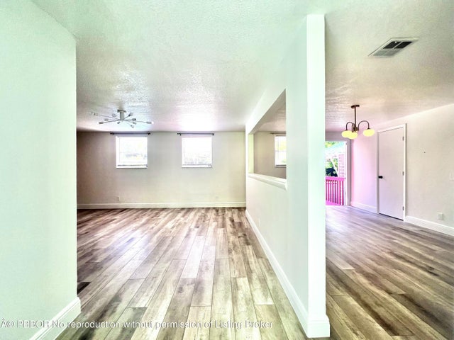 5 of 53 - 917 Market Street, West Palm Beach, FL