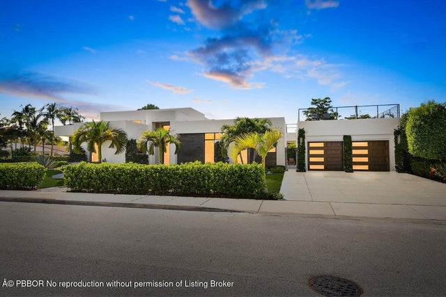2 of 37 - 1801 N Lakeside Drive, Lake Worth, FL