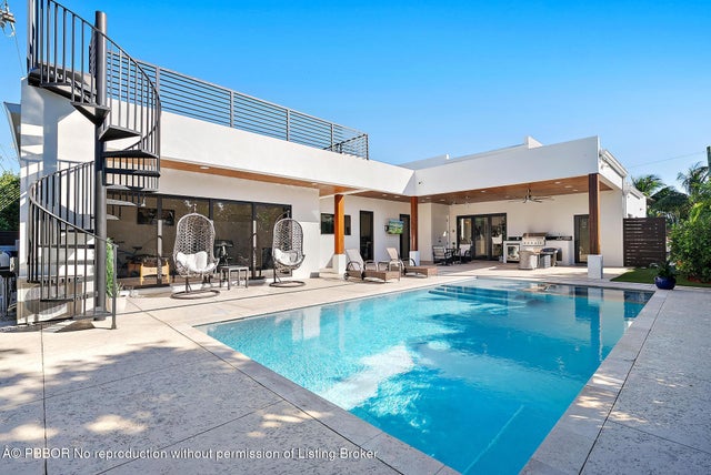 4 of 36 - 1801 N Lakeside Drive, Lake Worth, FL