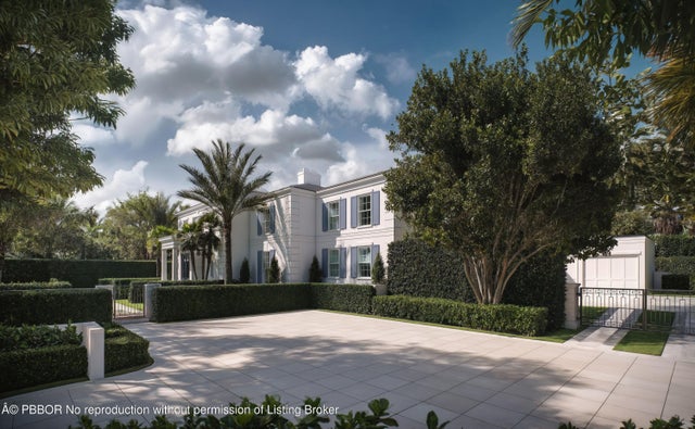 4 of 14 - 124 Cocoanut Row, Palm Beach, FL