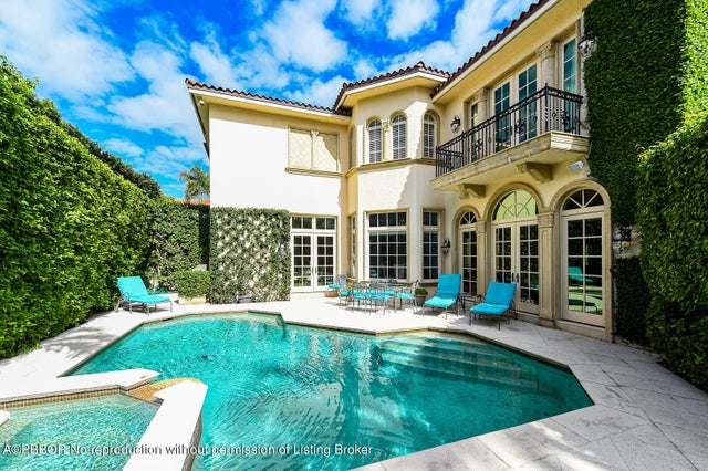 4 of 29 - 401 Chilean Avenue, Palm Beach, FL