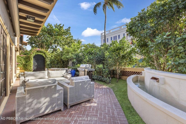 2 of 18 - 355 Cocoanut Row #2, Palm Beach, FL