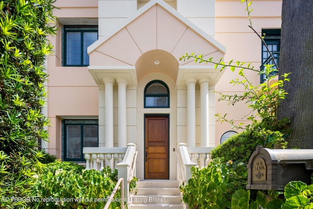 5 of 48 - 307 Everglade Avenue #n/a, Palm Beach, FL