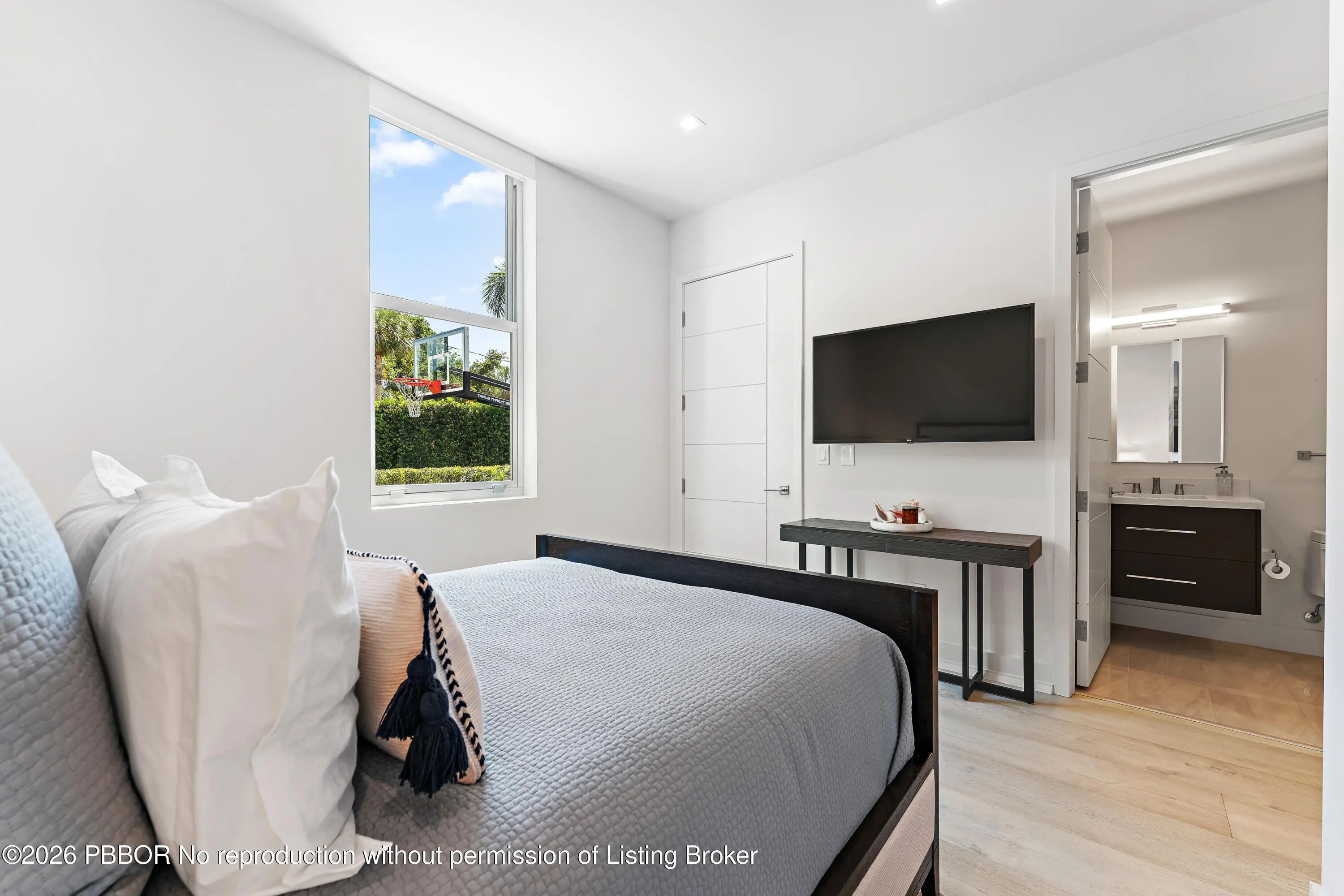 2162 Radnor Road, North Palm Beach, FL, 33408