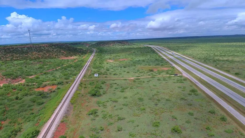 I-20 Service Rd, Coahoma