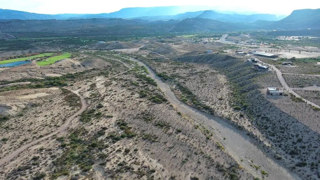 Lot 7 Comanche Mesa, Lajitas