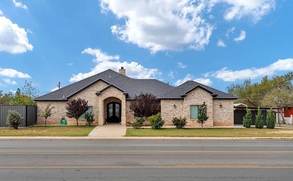 1907 Fairgrounds Rd, Midland