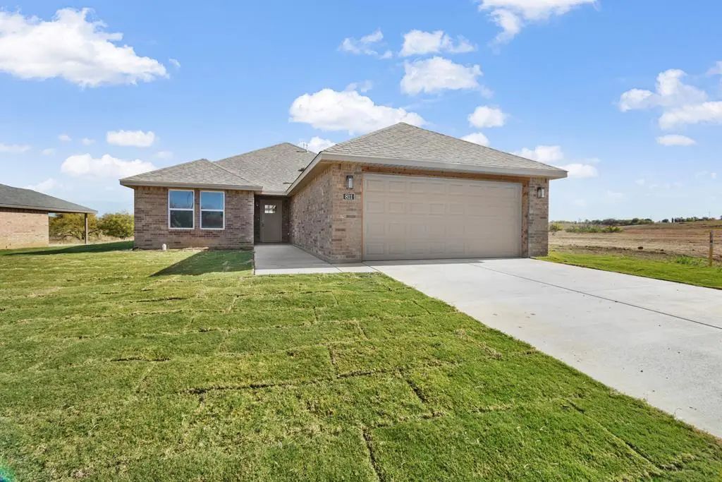 811 Bella Bvd, Coleman