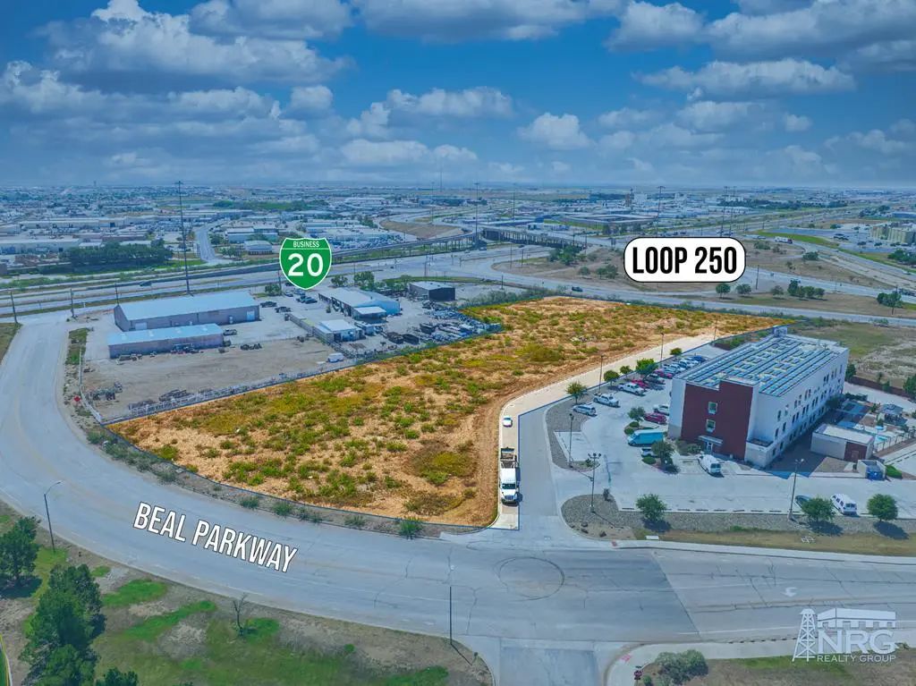 1900 Beal Parkway, Midland