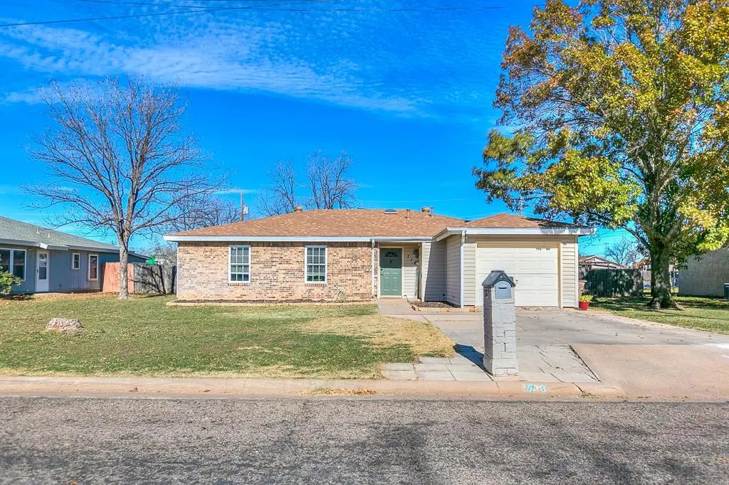 718 45th St, San Angelo