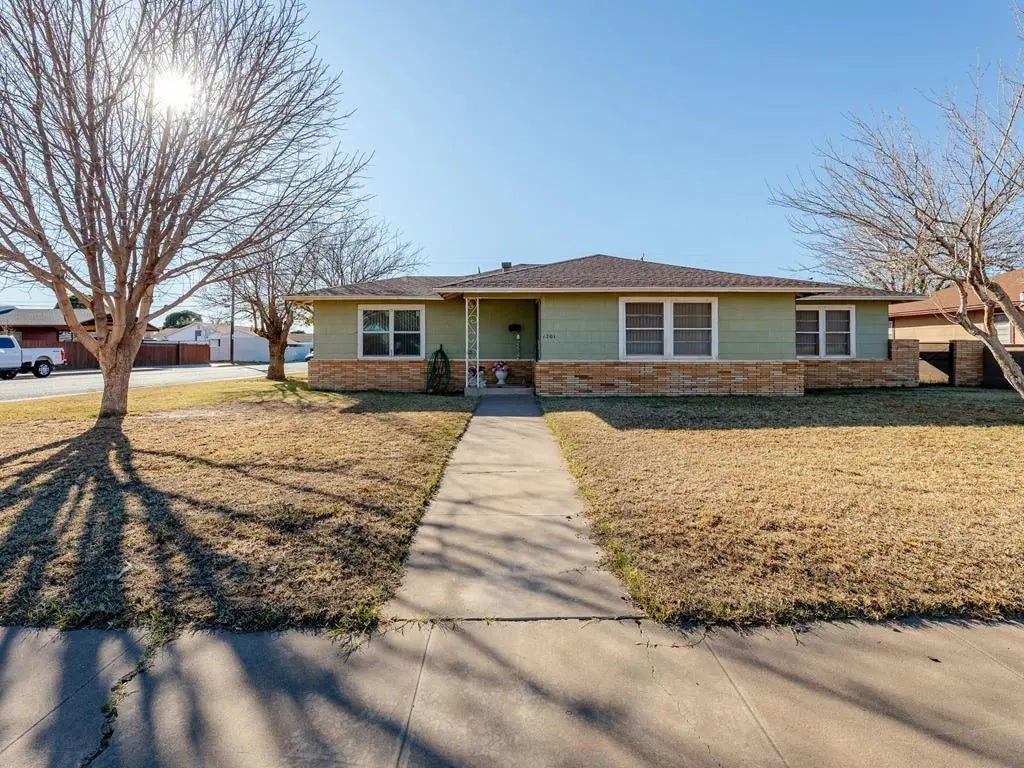 1701 Fort Worth, Midland